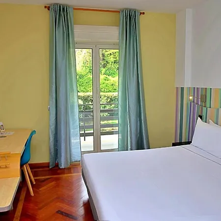 Отель Ha