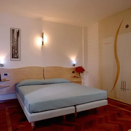 Ha Hotel Bracciano (Rome)